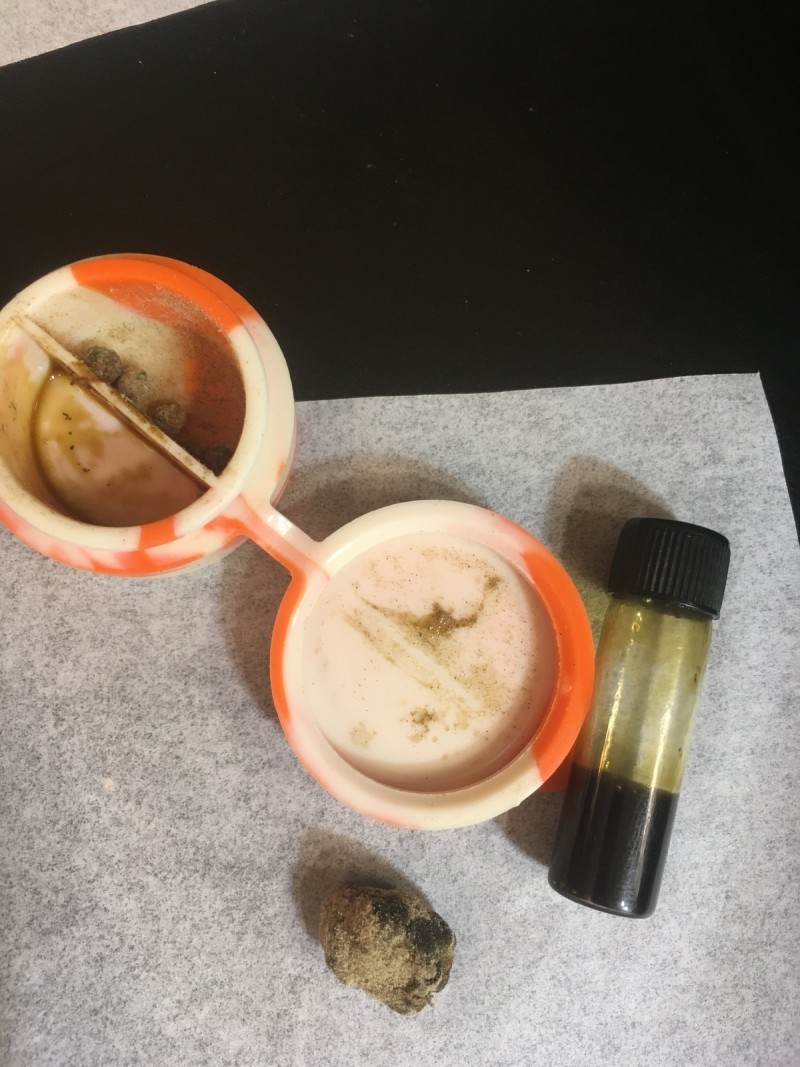 823F3569-B0D6-434B-9F27-F5F3FFE6E9A0