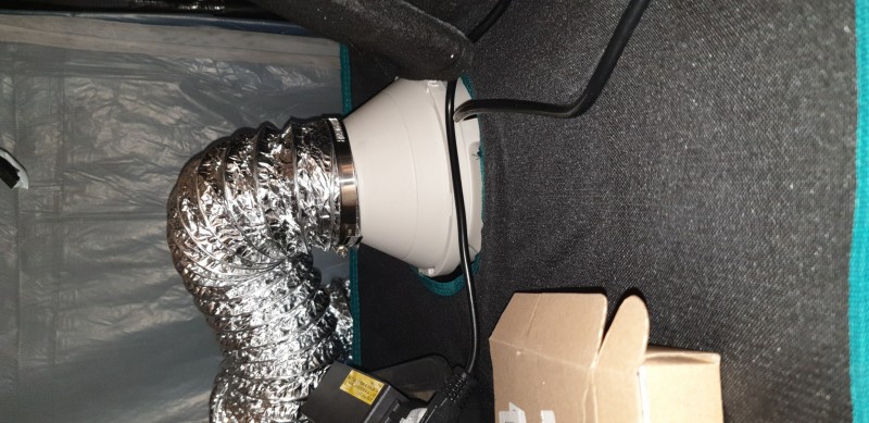 Fan placed outside, but in top inlet