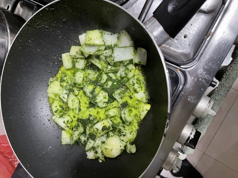 1274FB9C-4F7C-4C2B-8865-7FB1C2AF7EAF