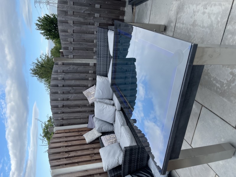 AEAFA420-E123-47DA-A7B1-7B30C7A3311C