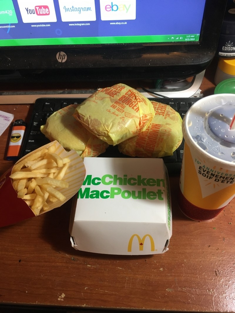 19403FA7-3803-4B2F-B855-47CB002D4BA3