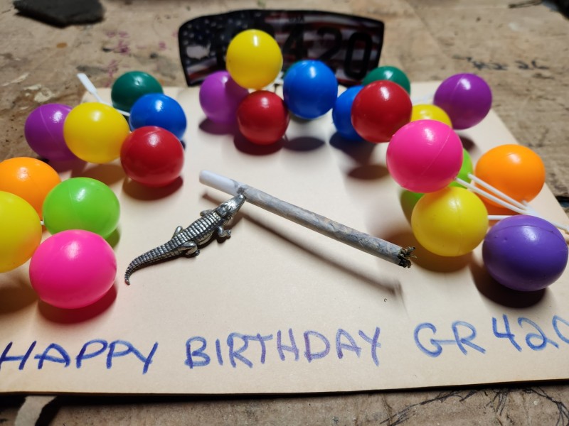 1696688119636278759082893341728