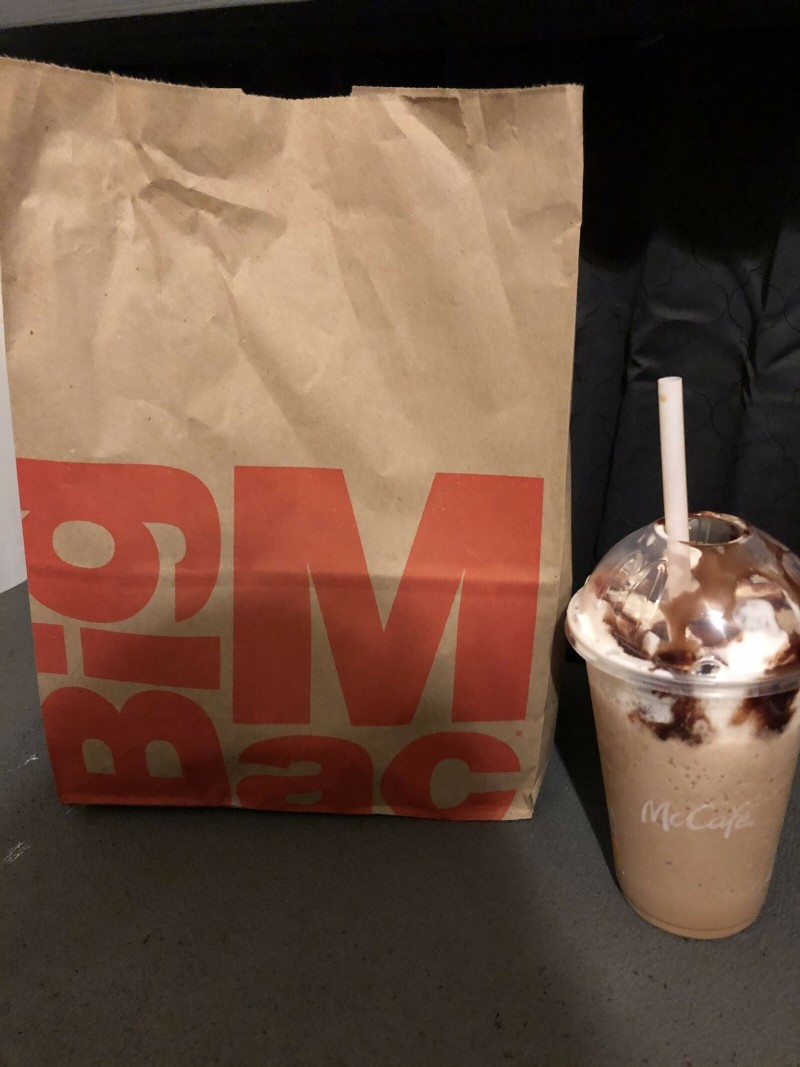 961DB60B-B9E0-49FF-B485-830525BED7CA