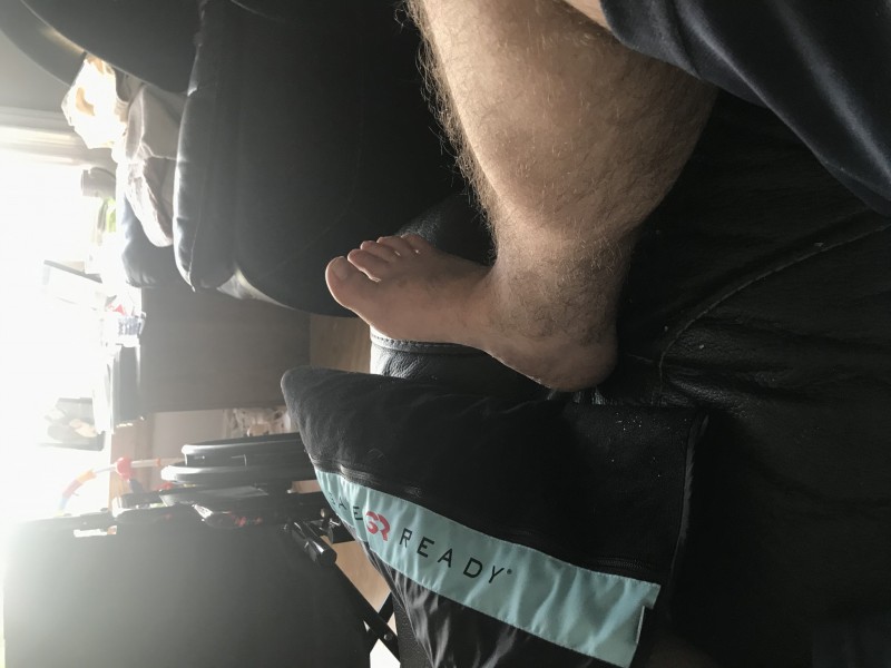 4CF39240-DD0C-4E43-A287-EB100D30FEDB