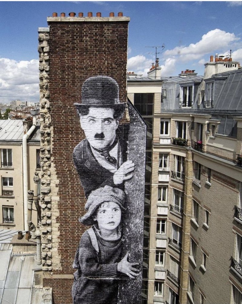 Chaplin and the “kid” in Paris