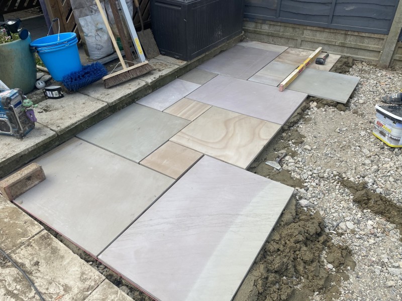 B257BA4D-0085-4D4F-A805-1EAC4ACE2B2D