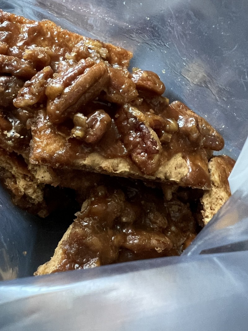 4F5A7CAF-F1B2-4AC6-8F53-87726CF6EEAD